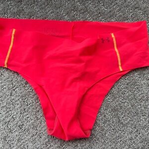 Under Armour Seamless Underwear